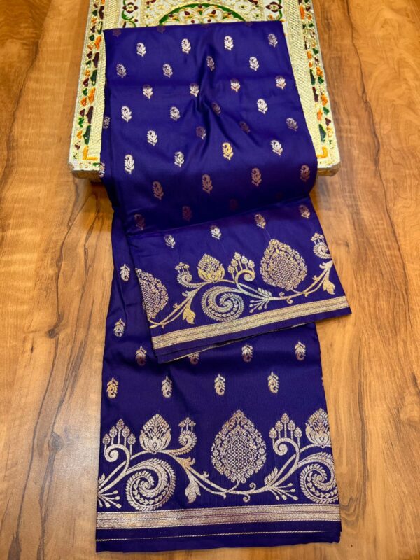 Rajwadi Takshshila Paithani Saree - Image 3