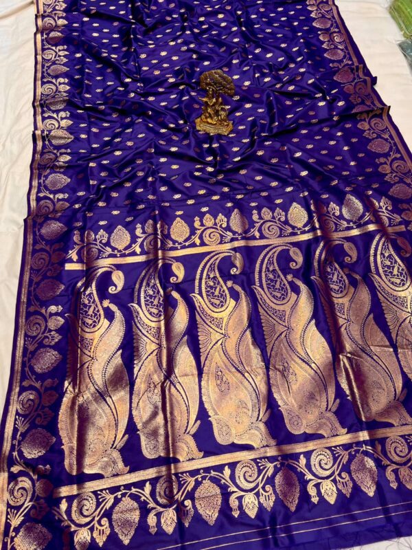 Rajwadi Takshshila Paithani Saree - Image 4